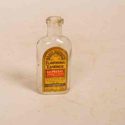 Flavouring essence