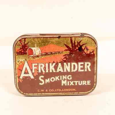 Tobacco tin