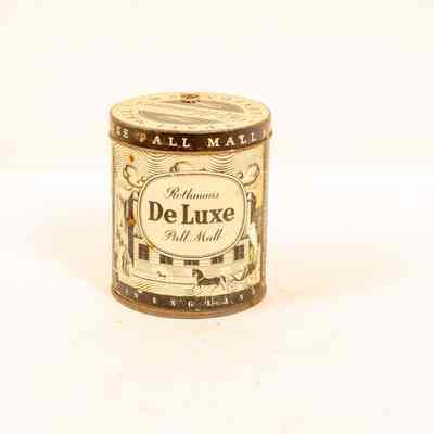 Tobacco tin