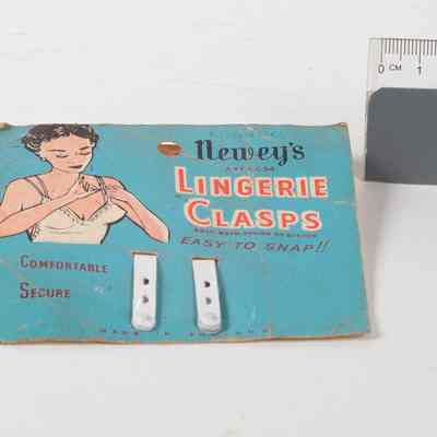 Newies Lingerie Clasps