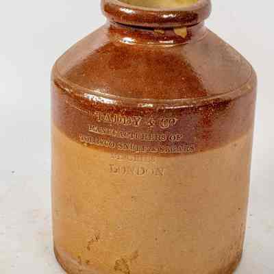 Ribbonware, stoneware, Taddy Tobacco Jar