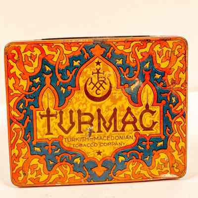 Tobacco tin