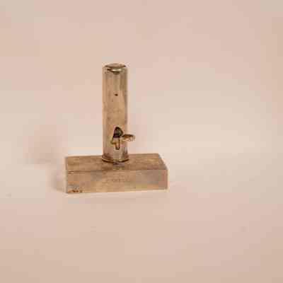 ice cream cutter