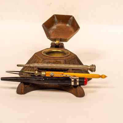 Ink Stand