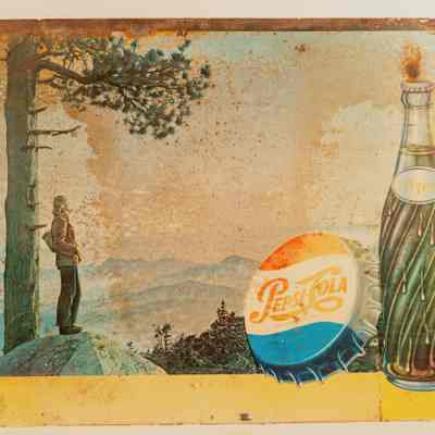 Tin sign