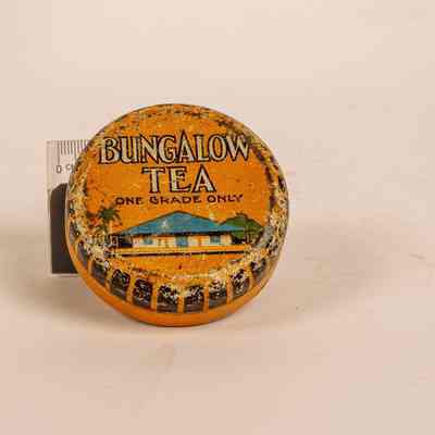 Tea tin