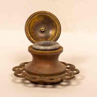 Ink Stand