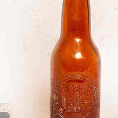 Glass bottle