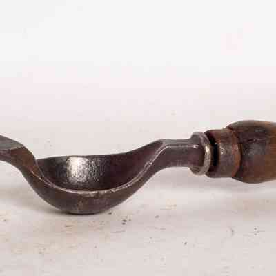 Cobbler's tool