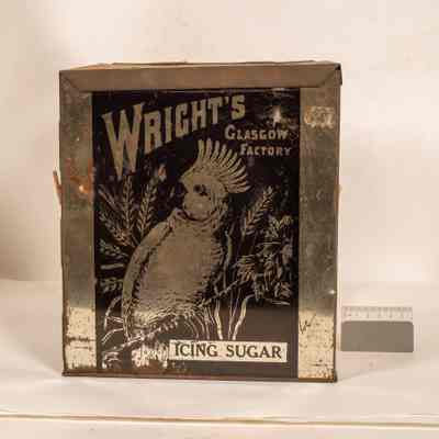 Icing sugar tin