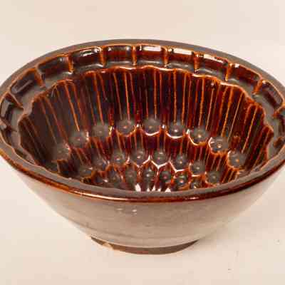 Lithgow Jelly Mold
