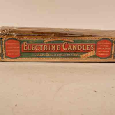 Box of "Electrine" candles