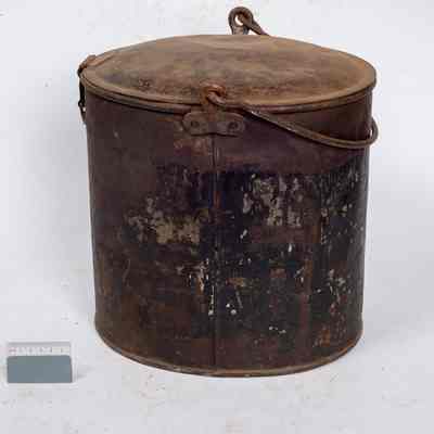 Canister