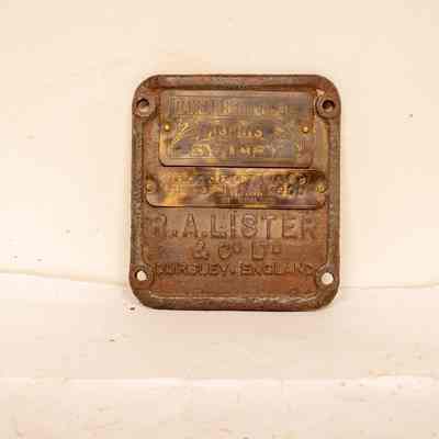 Engine Plate