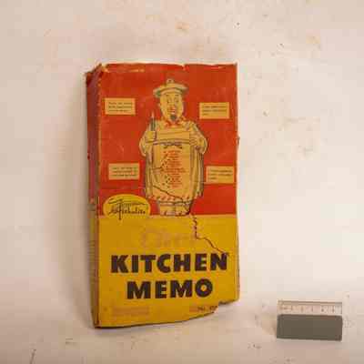 Boxed chefware item