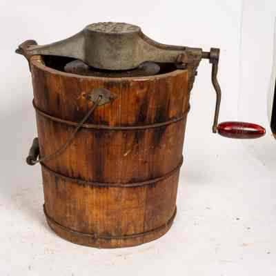 Ice Cream Maker