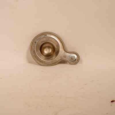 Aluminium yolk separator