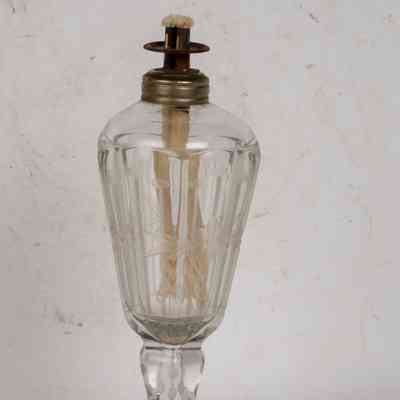 Crystal cut glass lamp
