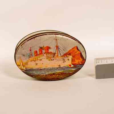 Sweets tin