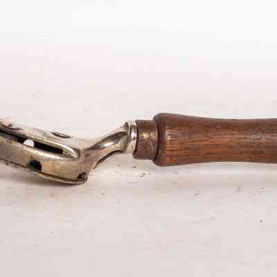 Cobbler's tool