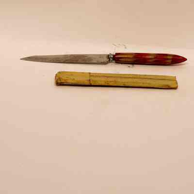 Knife