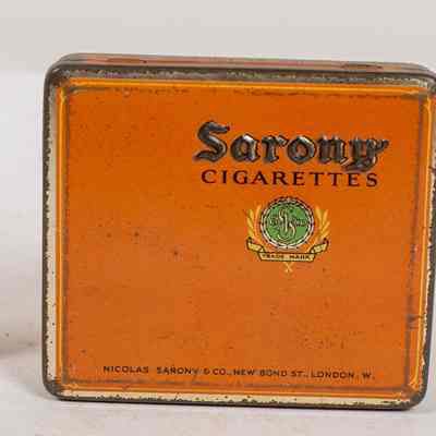 Tobacco tin
