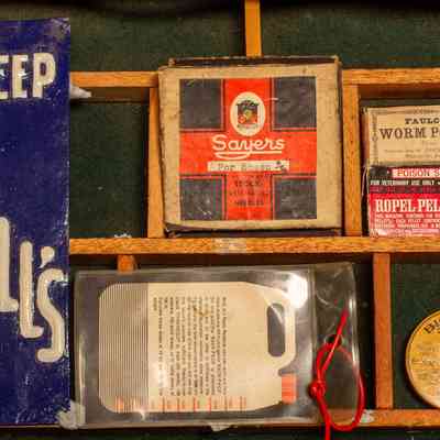 Tin box