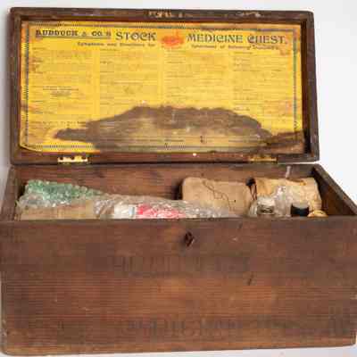 Wooden box