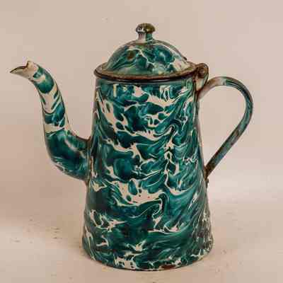 Coffee pot