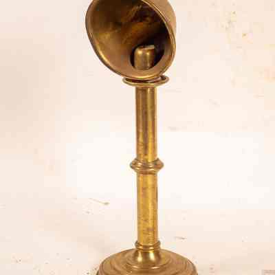 Hooded Lacemakers Lamp