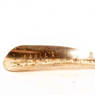 Shoehorn