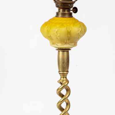 Peg lamp