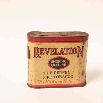 Tobacco tin