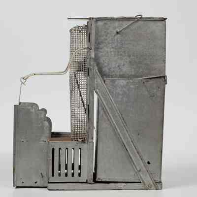 Tin Mechanical Mousetrap