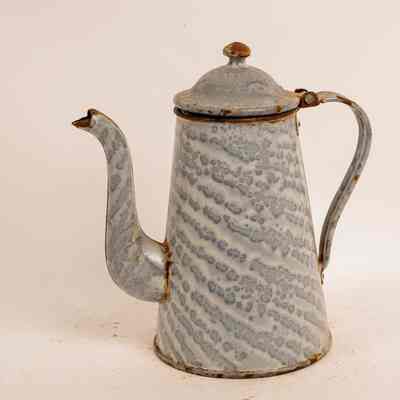 Coffee pot
