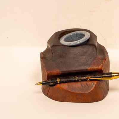Holder