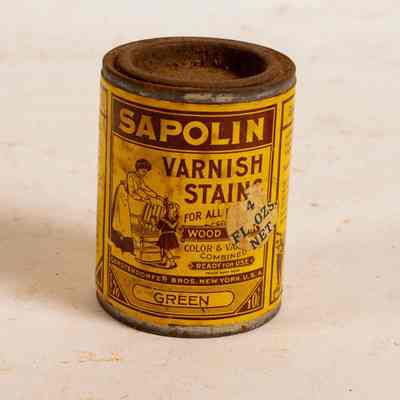 Small Can of Saprolin Varnish