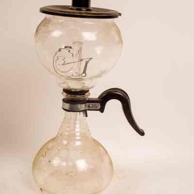 Coffee pot