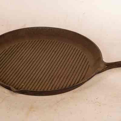 Fry pan