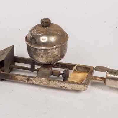 Petrol Searing Iron