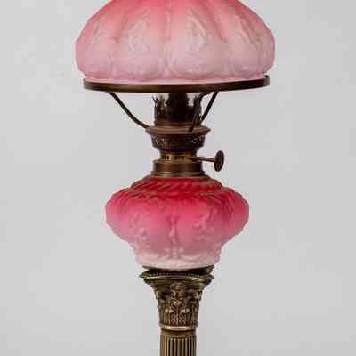 Peg lamp