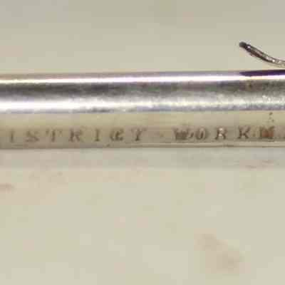 Adjustable pencil