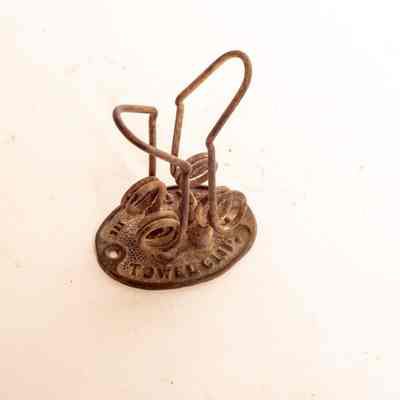 Tidy Towel Clip