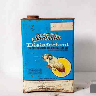 Disinfectant tin