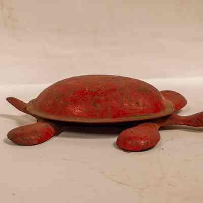 Tin walking toy