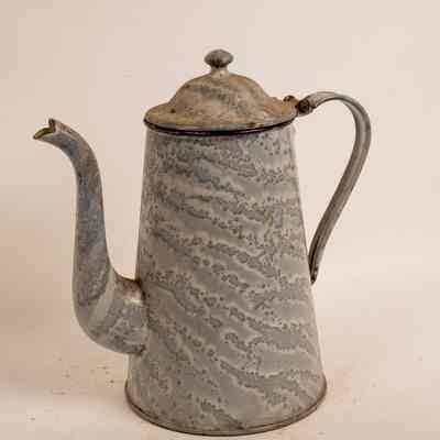 Coffee pot