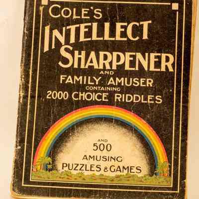 Coles Intellectual Sharpener Book