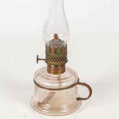 Nutmeg lamp