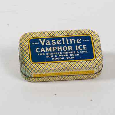 Vaseline Camphor Ice for rough skin