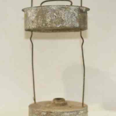 Brooding apparatus
